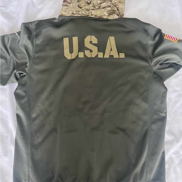 Nike Dri-Fit, Salute to Service New York Giants Hoodie, Size L - Picture 6 of 7